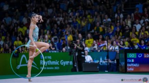 app f hoop raffaeli sofia ita sfe01944 copia simone ferraro ph